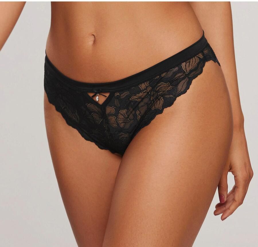 Lascana Tanga met edel accessoire en fijne band van satijnmateriaal - Foto 4
