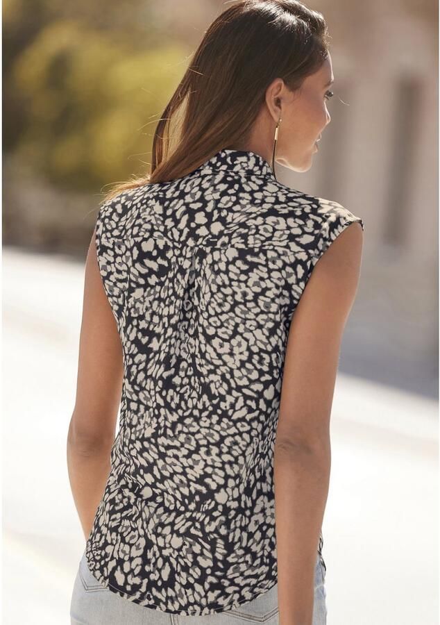 Lascana Top met knoopsluiting en dierenprint damesblouse met blazerkraag - Foto 6