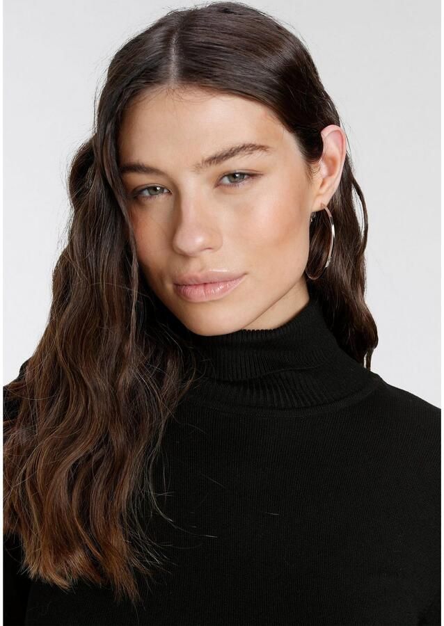 Laura Scott Coltrui Fijn breisel in nauwsluitende lange vorm