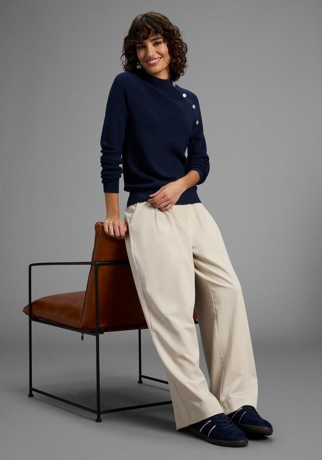 Laura Scott Gebreide trui zacht winterbreisel met knoopdetail en opstaande kraag - Foto 5