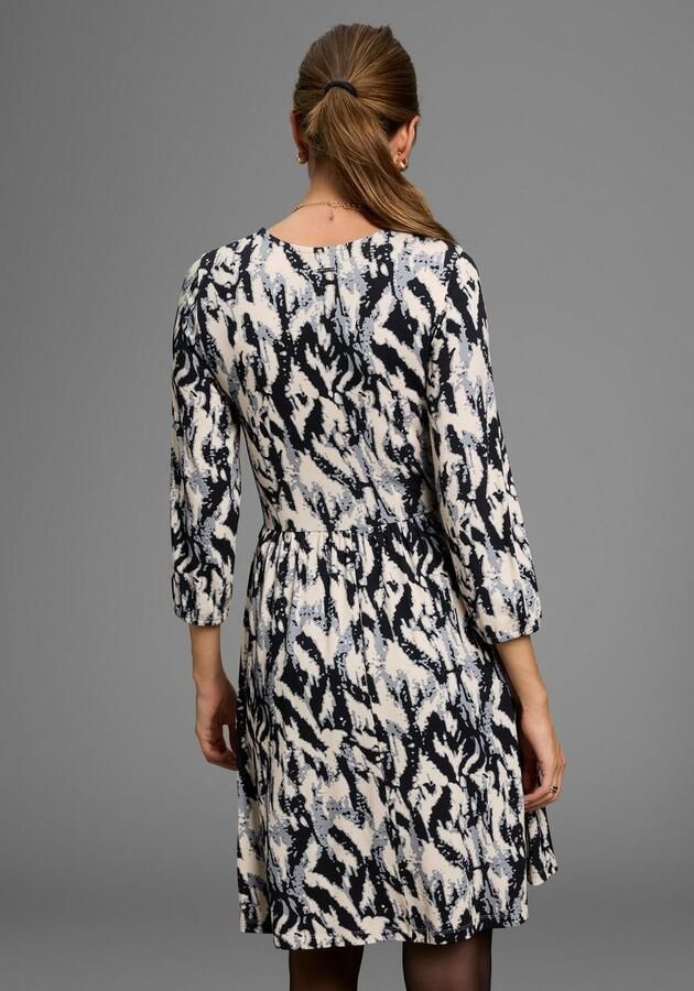 Laura Scott Jerseyjurk met modieus motief nieuwe collectie - Foto 2