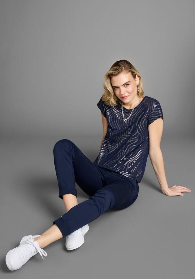 Laura Scott Shirt met ronde hals Korte mouwen figuurvolgend van elastische single jersey - Foto 5