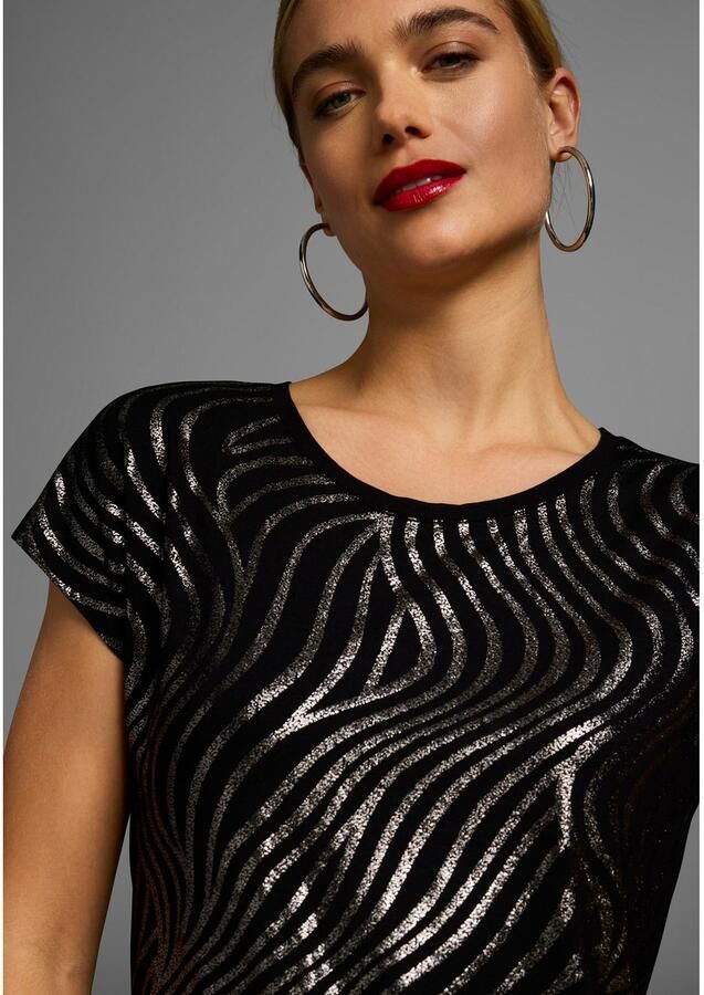 Laura Scott Shirt met ronde hals Korte mouwen figuurvolgend van elastische single jersey - Foto 4