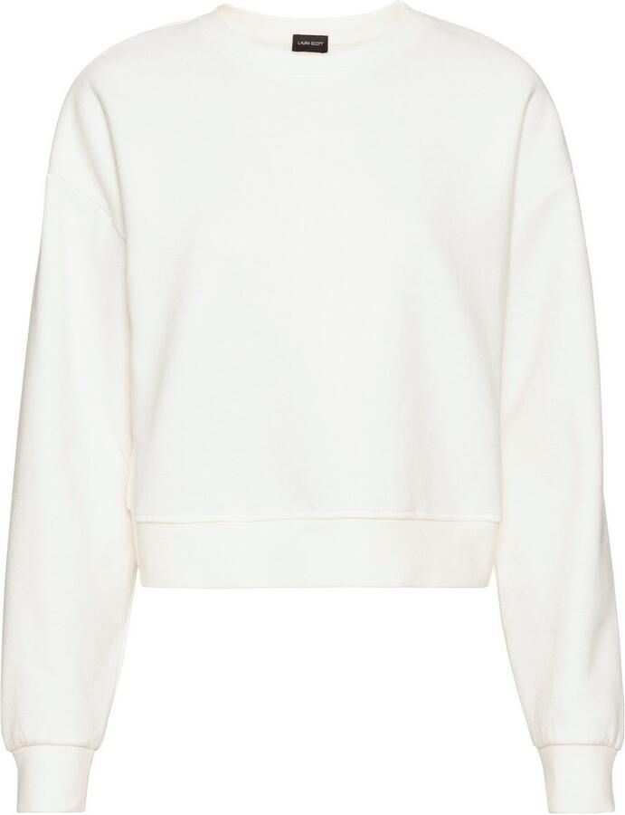 Laura Scott Sweatshirt Cropped model