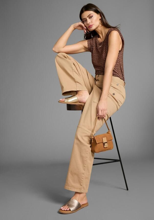 Laura Scott T-shirt figuurvolgende pasvorm gedessineerd ronde hals - Foto 3