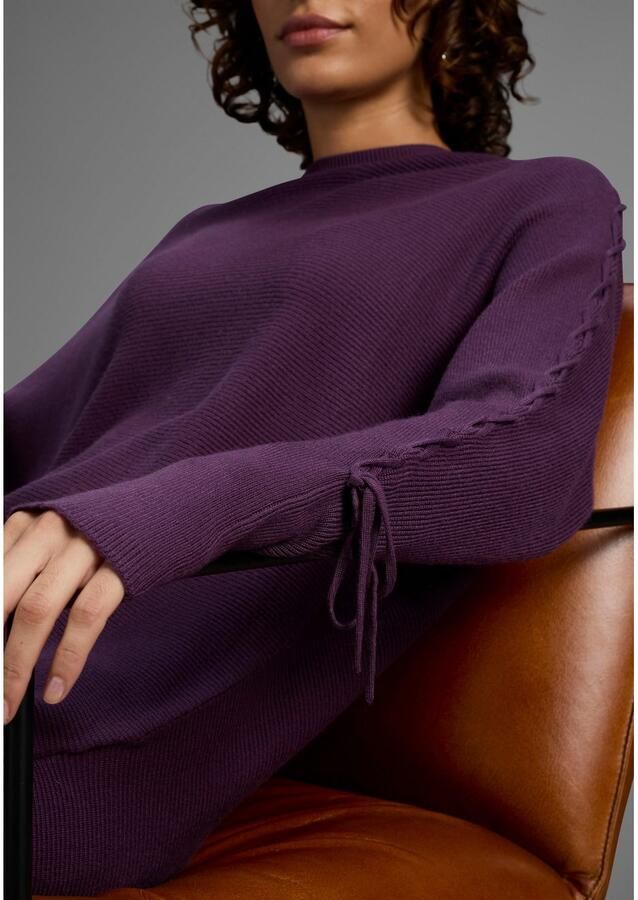 Laura Scott Trui met vleermuismouwen Overgangstrui met vrouwelijke veterdetails