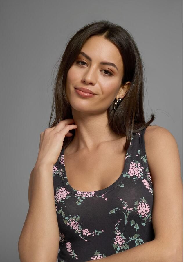 Laura Scott Zomerjurk figuurvolgende pasvorm feminiene stijl van viscosemix