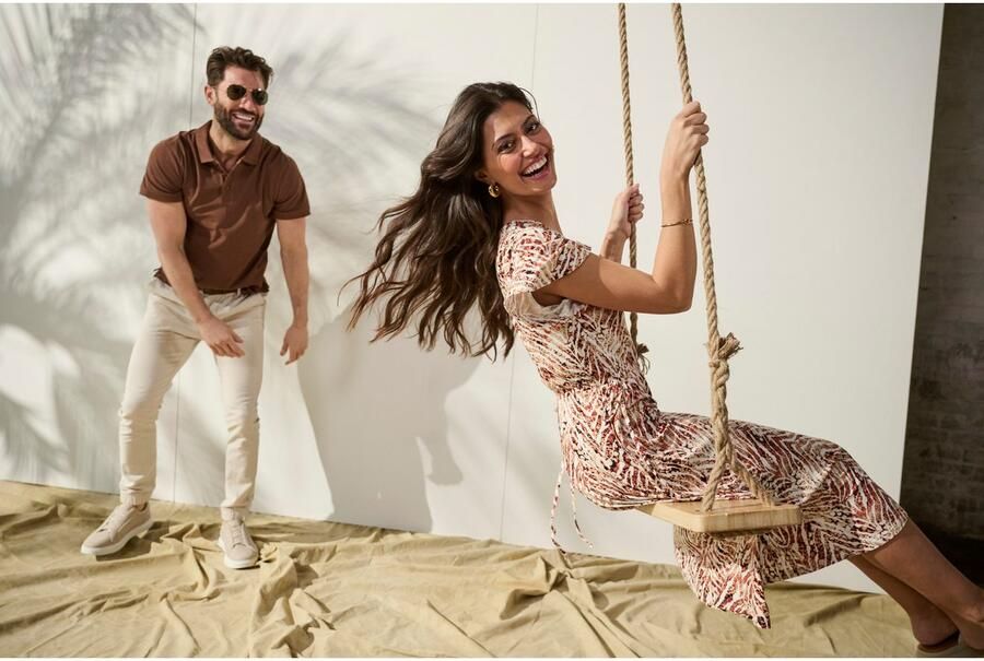 Laura Scott Zomerjurk opvallende tailleband met striksluiting midijurk - Foto 6