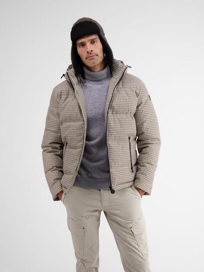 Lerros Pet met oorkleppen trapperpet zigzag-patroon met teddyvoering