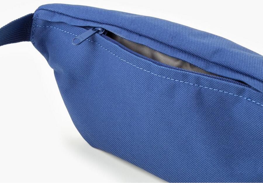 Levi's Buiktasje SMALL BANANA SLING HEADLINE LOGO - Foto 4