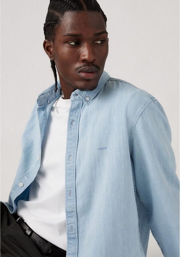 Levi's Overhemd met lange mouwen AUTHENTIC BUTTON DOWN met ton-in-ton logo-borduursel op de borst - Foto 3