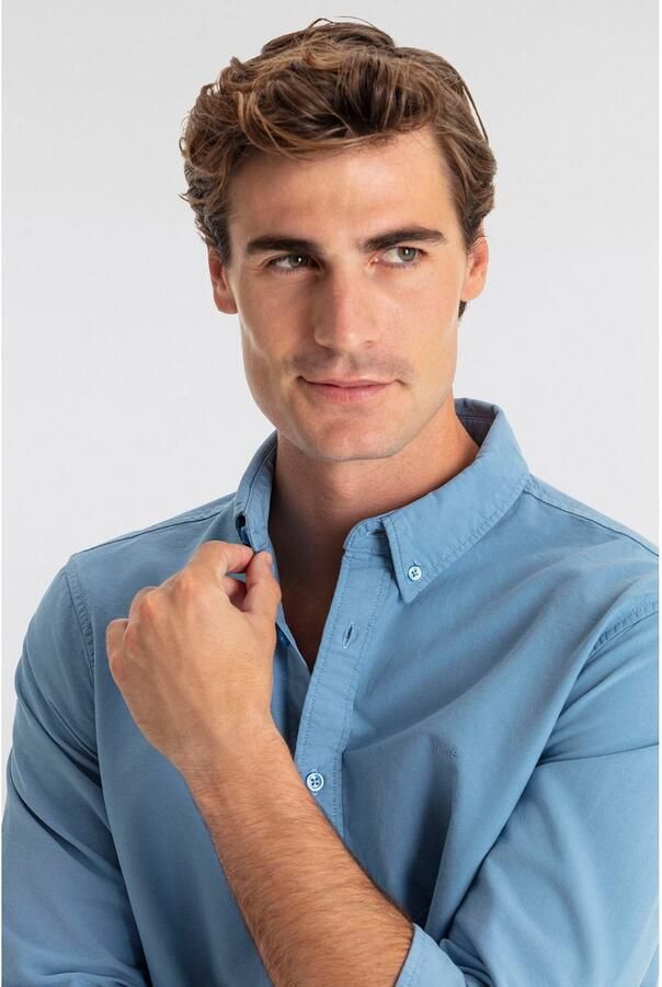 Levi's Overhemd met lange mouwen AUTHENTIC BUTTON DOWN met ton-in-ton logo-borduursel op de borst - Foto 7