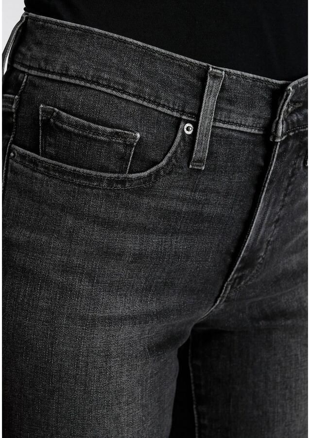 Levi's 300 Skinny fit jeans met labelpatch model '311™ SHAPING SKINNY'