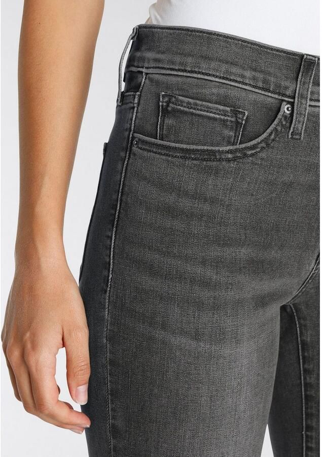 Levi's 300 Shaping straight fit jeans in 5-pocketmodel model '314' - Foto 4