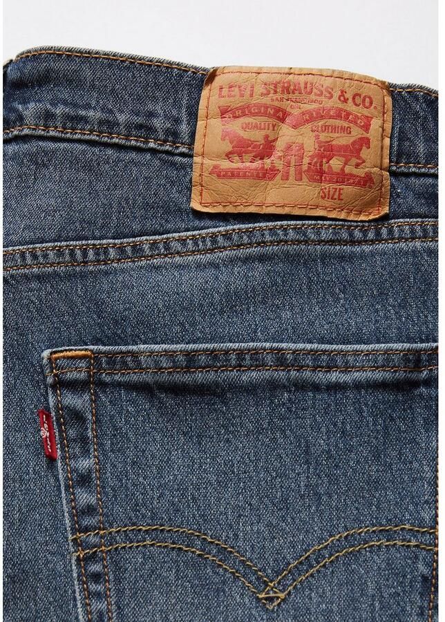 Levi's Tapered jeans 502 TAPER in een elegante moderne stijl