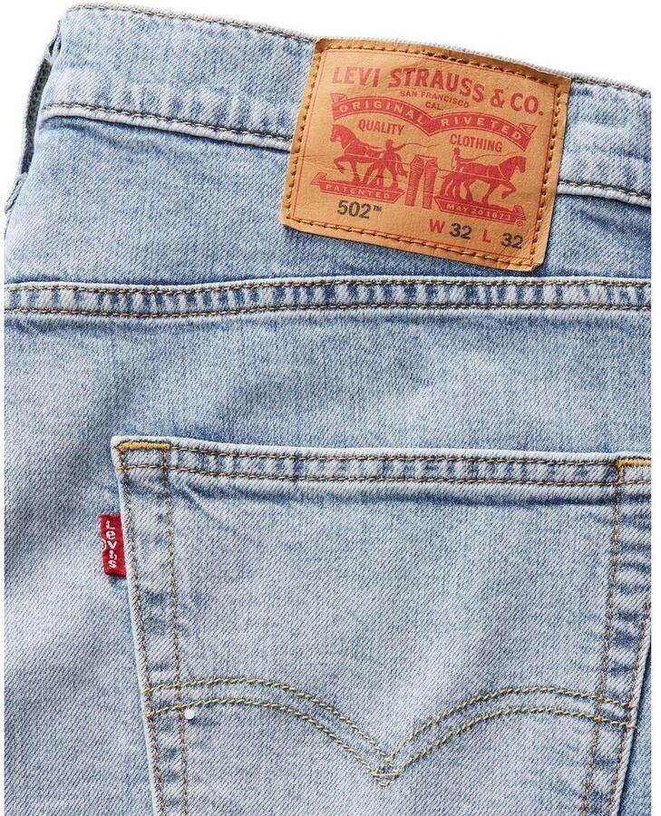 Levi's Tapered jeans 502 TAPER in een elegante moderne stijl