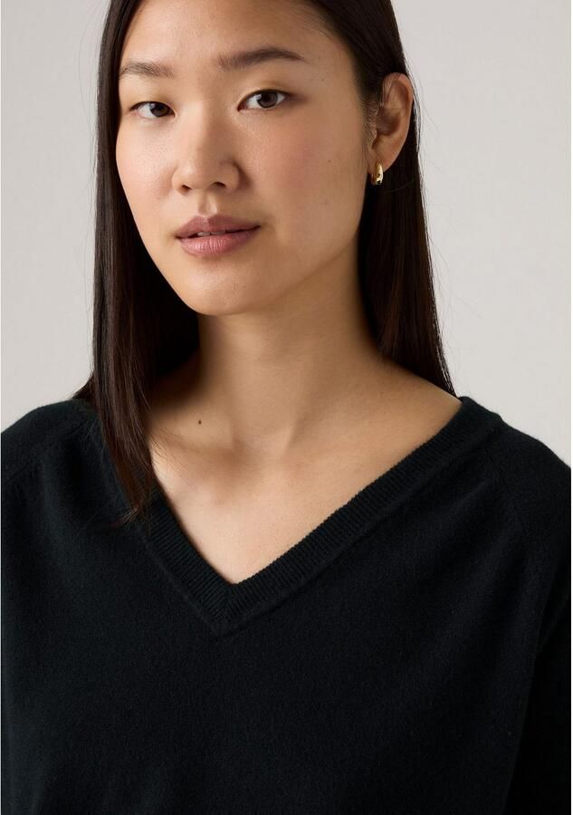 Levi's Trui met V-hals TARA SUPER SOFT V in de band aan beide zijden met korte split - Foto 2