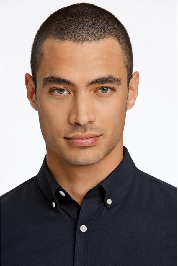 Lindbergh Slim fit vrijetijdsoverhemd met button-downkraag model 'Oxford' - Foto 3