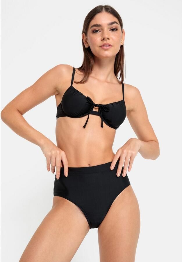 LSCN by LASCANA Bikinibroekje GINA met korte achterkant