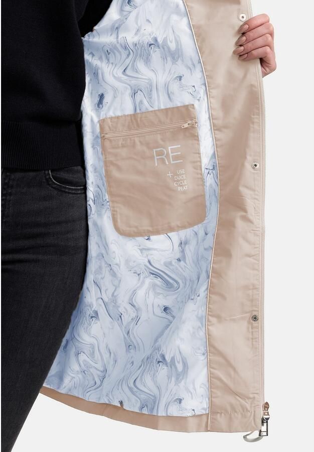 ISA Korte jas met een capuchon