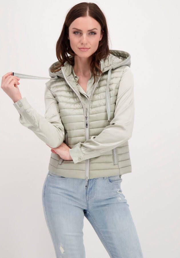 Monari Bodywarmer met een capuchon