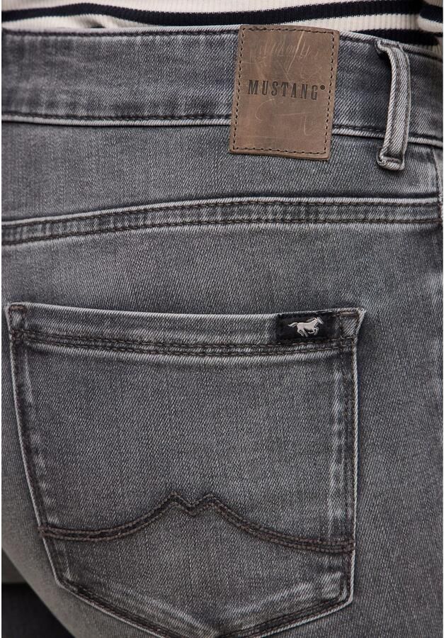 Mustang Bootcut jeans Dames stijl Shelby slim boot