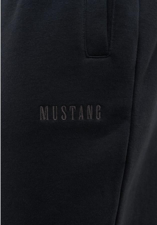 Mustang Five-pocketsbroek Heren Stijl Logan
