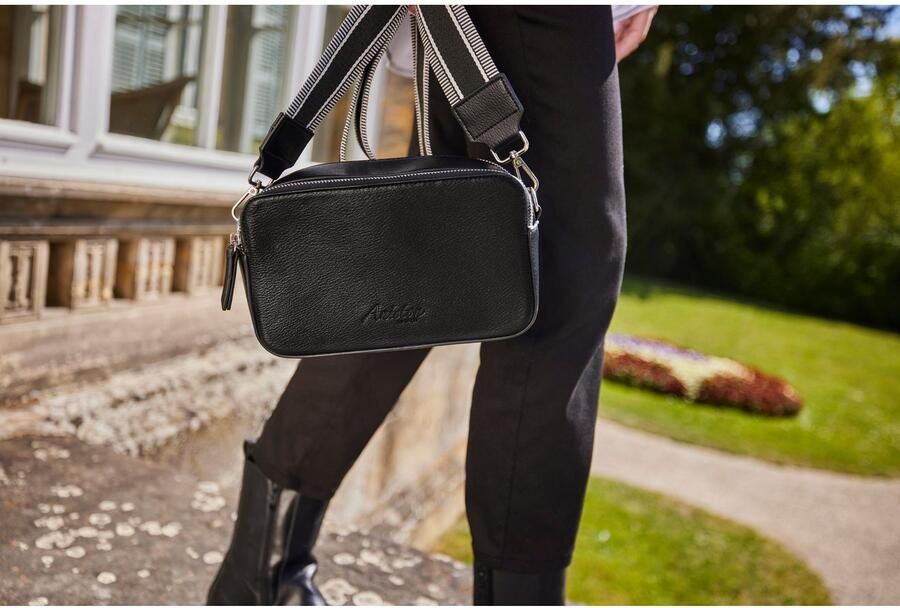 Mustang Schoudertas VERA Handtas citybag draagtas boxbag - Foto 3