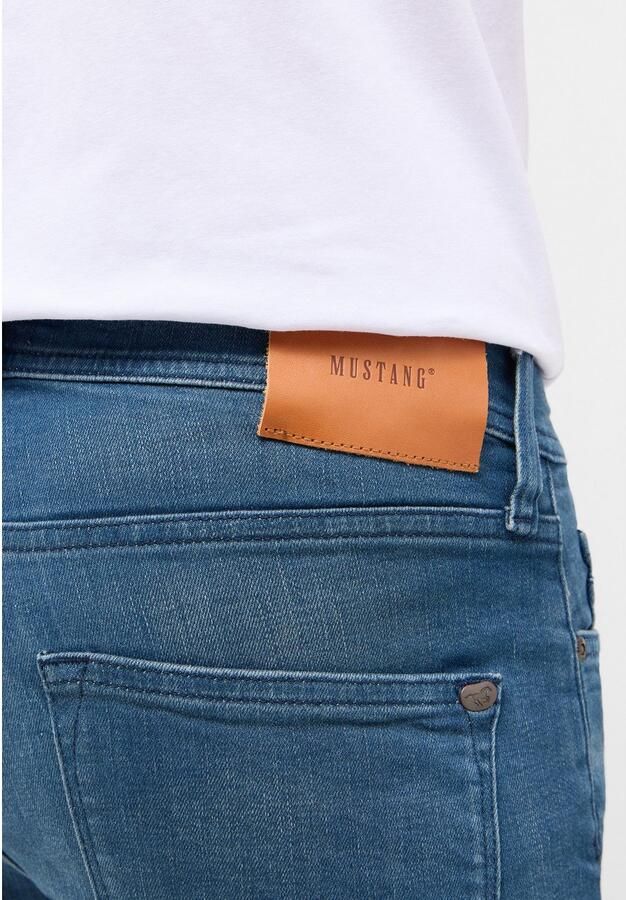 Mustang Slim fit jeans met labelpatch model 'VEGAS'