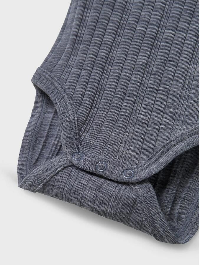 Name It Body met lange mouwen NBMWANG WOOL NEEDLE LS BODY SOLID NOOS