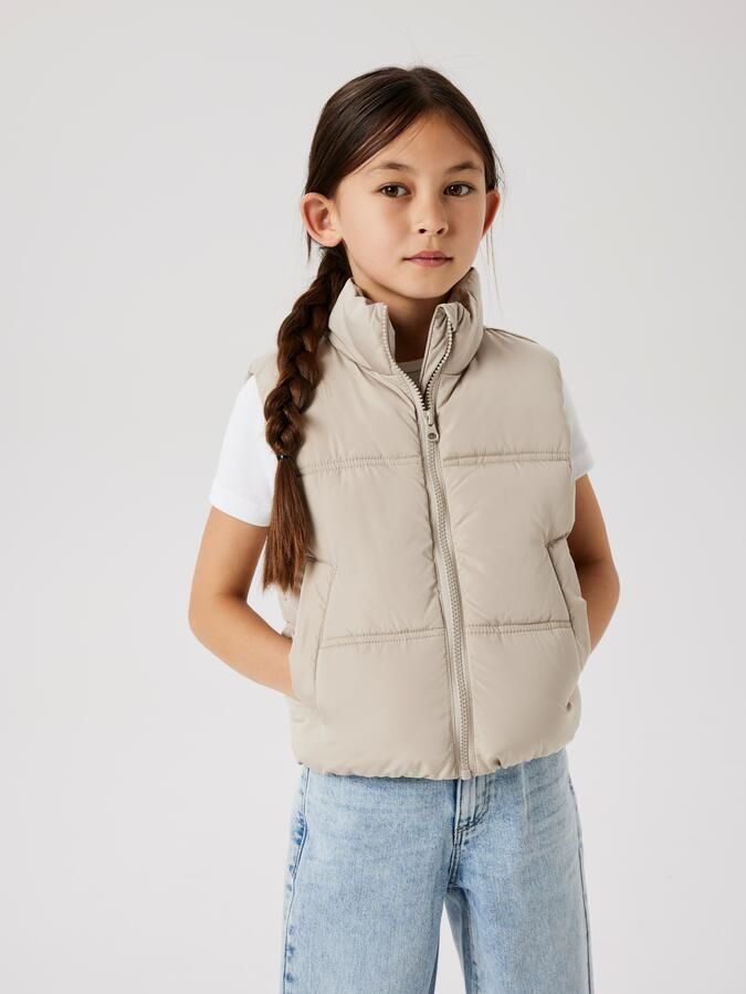 Name It Bodywarmer NKFMAKET voor meisjes met opstaande kraag en lichte vulling - Foto 4