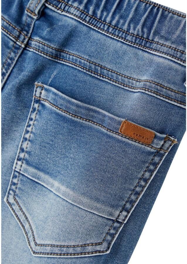 Name It Comfortjeans NKMROBIN voor jongens met knoopsluiting en elastisch denim casual gesneden denim slijtage-effecten aangezette manchet - Foto 5