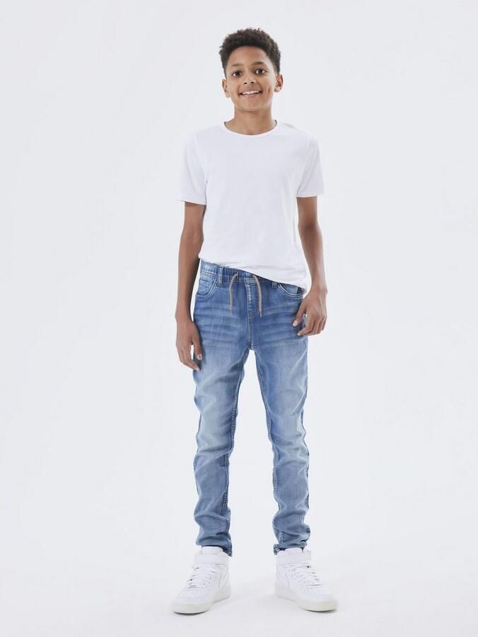 Name It Comfortjeans NKMROBIN voor jongens met knoopsluiting en elastisch denim casual gesneden denim slijtage-effecten aangezette manchet - Foto 8
