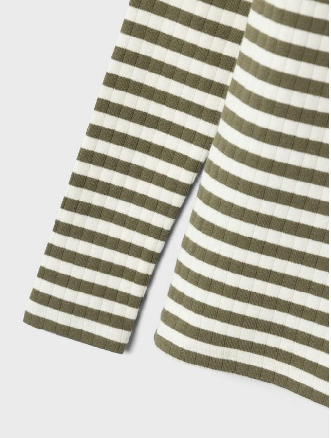 Name It Shirt met lange mouwen NKFSURAJA XSL LS TOP NOOS geweldige streepjes-look in geribbelde kwaliteit