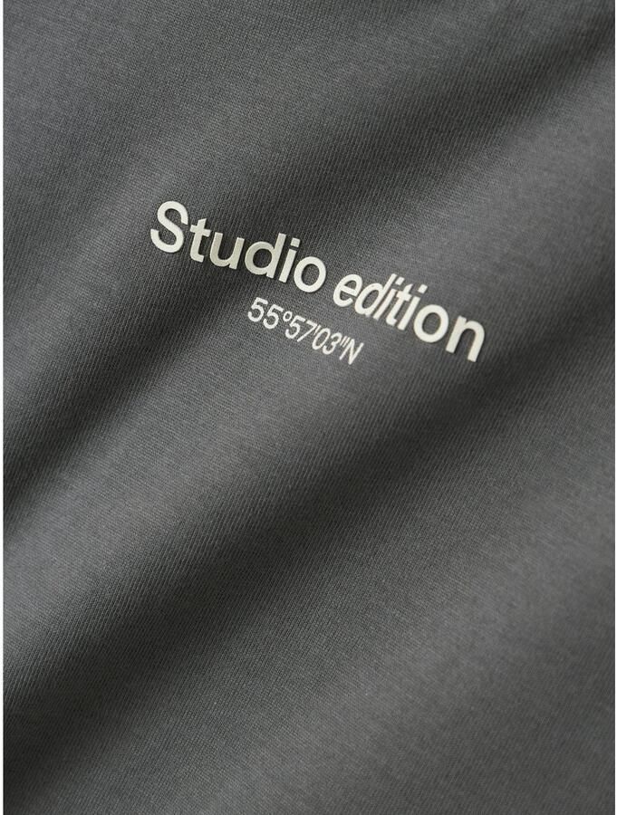 Name It T-shirt NKMBRODY SS NREG TOP NOOS met subtiel 3d-frontmotief - Foto 3