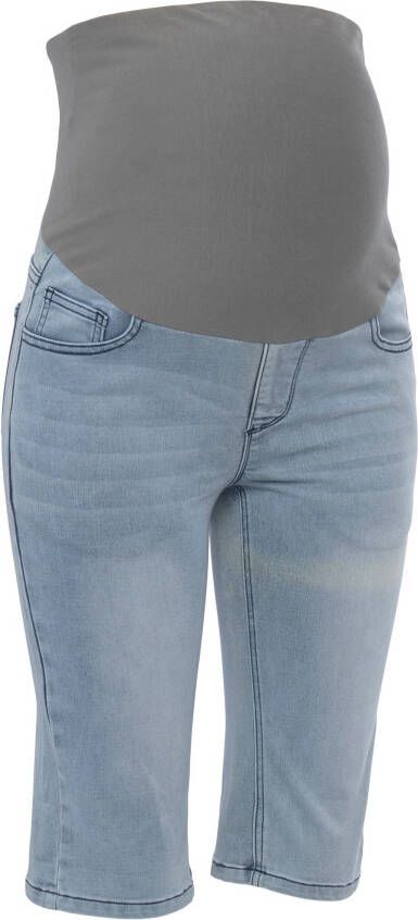 Neun Monate Jog-jeansbermuda Powered by Flashlights