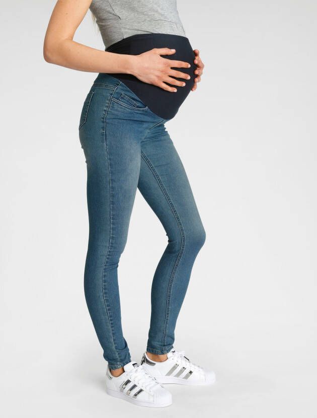 Neun Monate Zwangerschapsjeans Powered by Flashlights