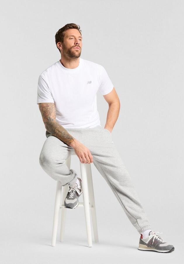 New Balance Sport Essentials Fleece Jogger Trainingsbroeken in grijs formaten: XL - Foto 7