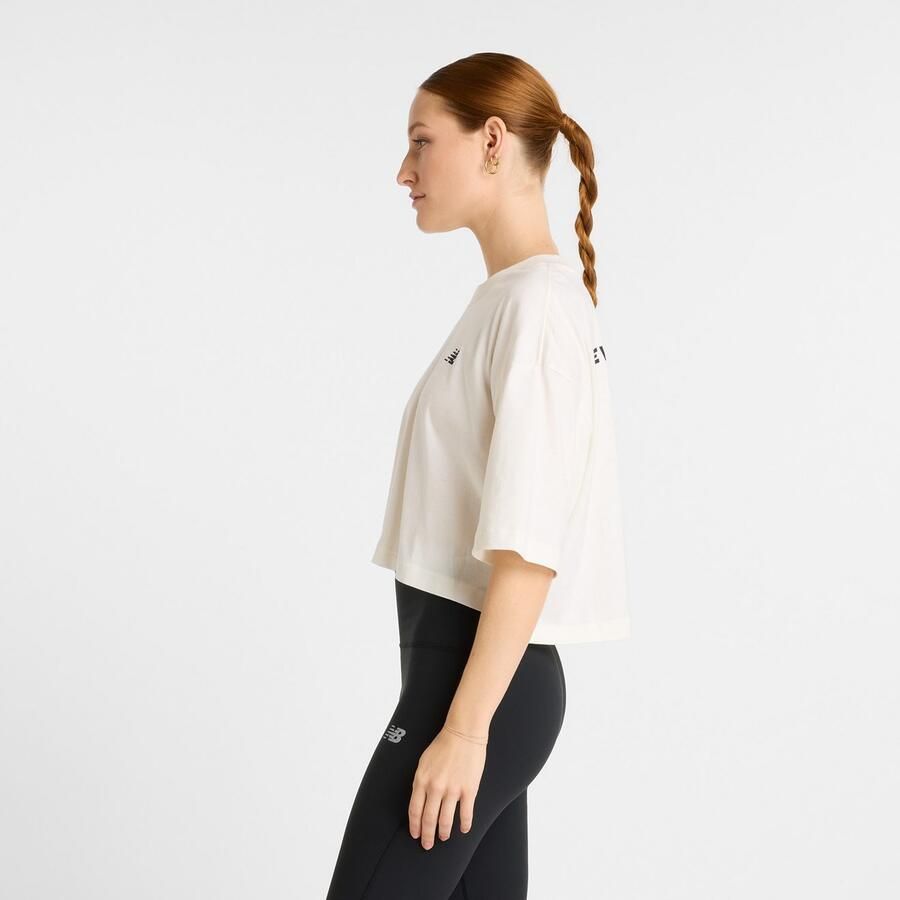 New Balance T-shirt REIMAGINED OVERSIZED WAIST T-SHIRT