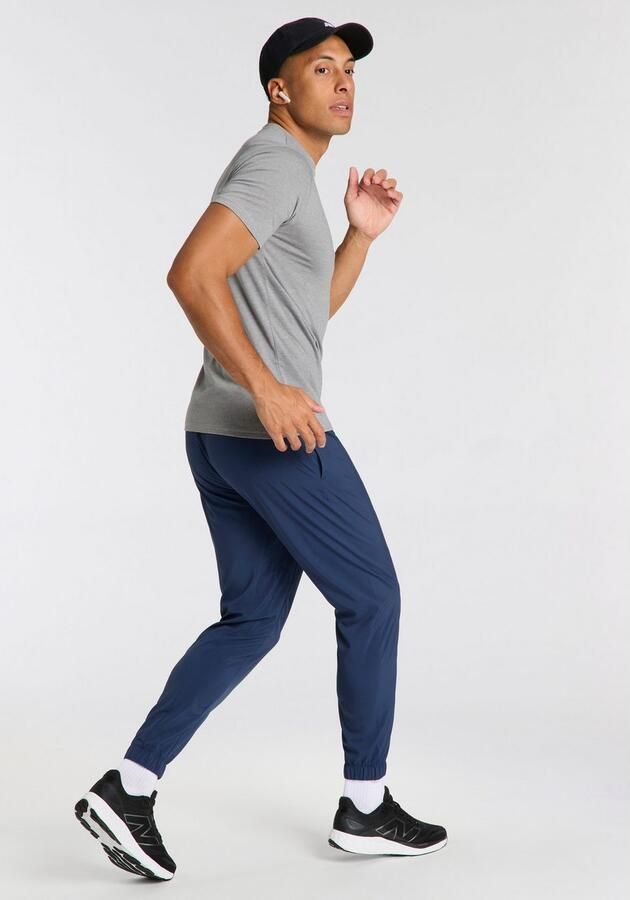 New Balance T-shirt SPORT ESSENTIALS HEATHERTECH T-SHIRT - Foto 2