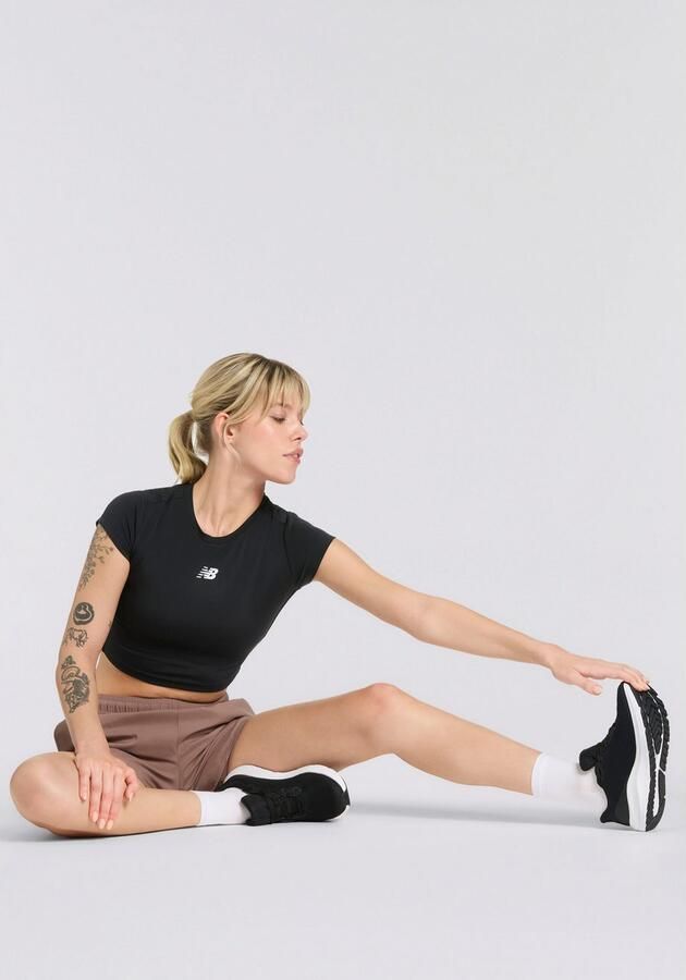 New Balance Harmony Fitted T-Shirt Wo T-Shirts & Polo's zwart Maat XS Kleding - Foto 9