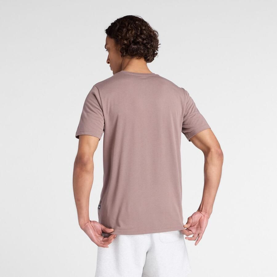 New Balance Trainingsshirt Heathertech Graphic T-Shirt 1 EARTHHADOW