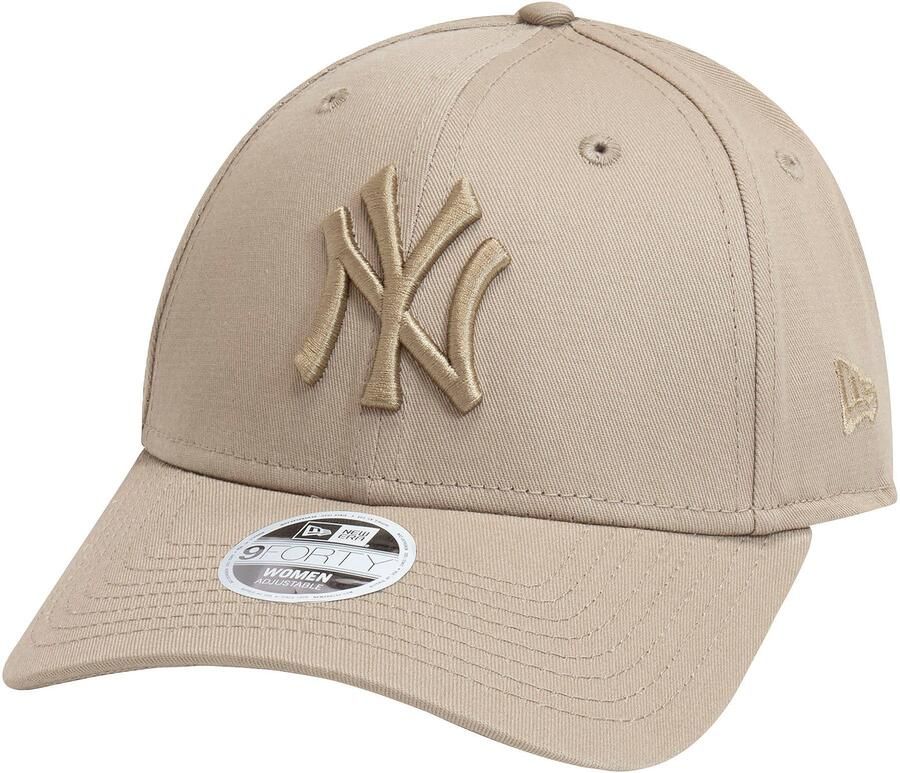 New era Klassieke Caps voor Beige