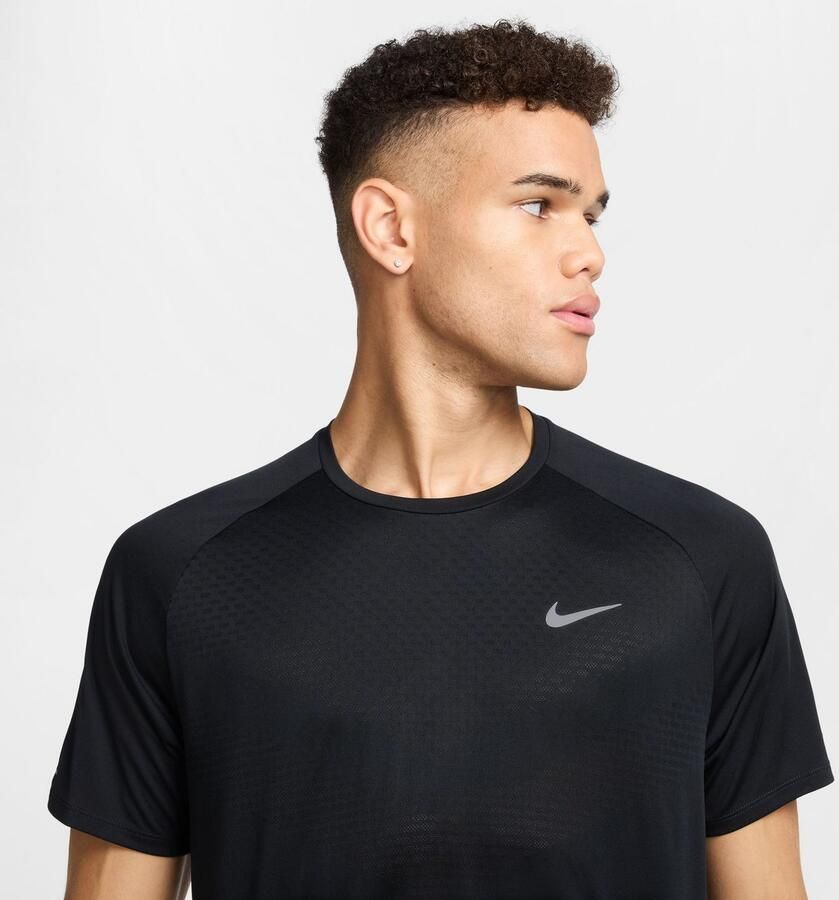 Nike Dri-FIT ADV hardlooptop met korte mouwen voor heren Stride Black- Heren Black