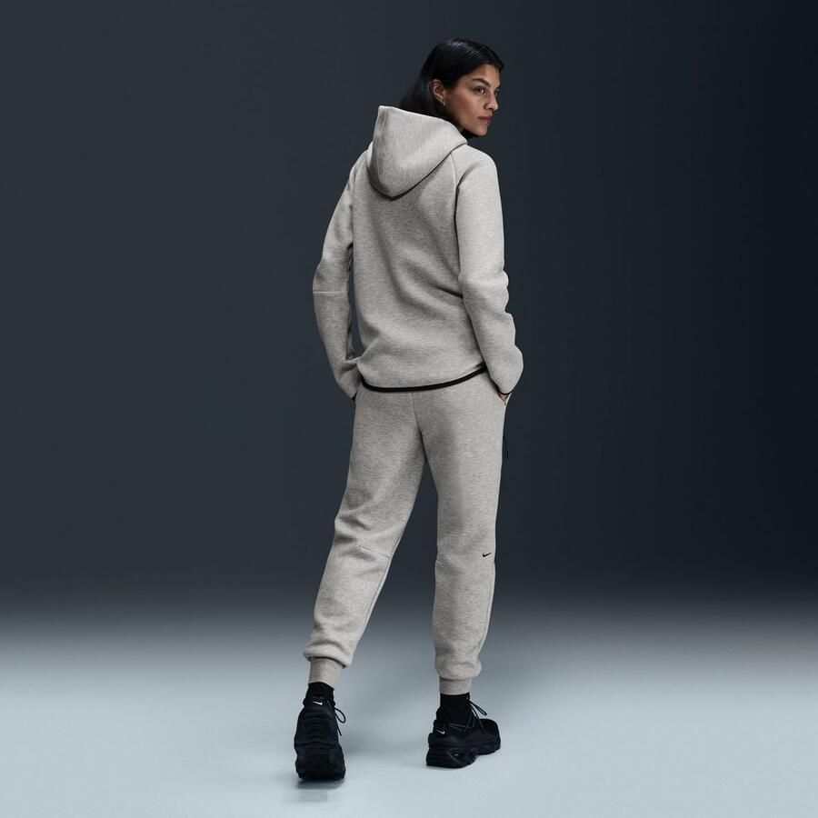 Nike Joggingbroek met halfhoge taille voor dames Sportswear Tech Fleece Grijs- Dames Grijs - Foto 3