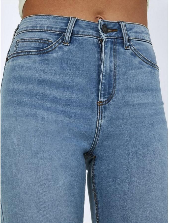 Noisy May Skinny fit jeans met knoop- en ritssluiting model 'CALLIE'