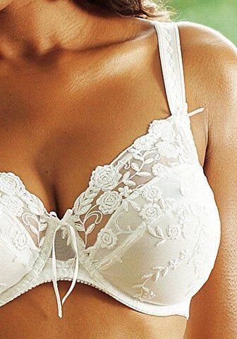 Nuance Beugel-bh met borduurkant in bloemetjes-look dessous - Foto 4