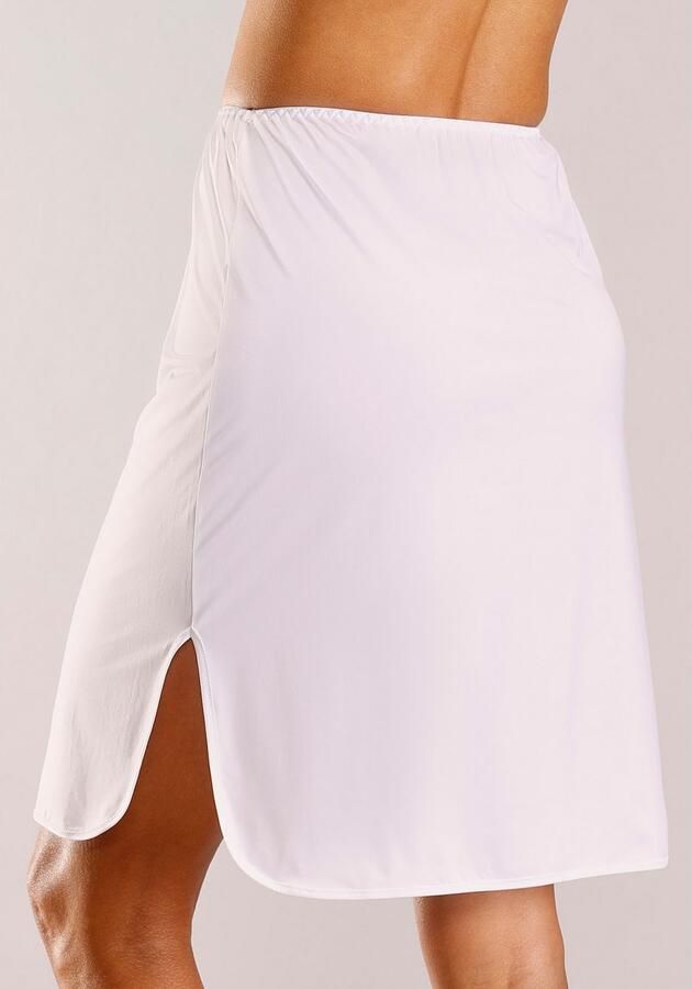 Nuance Onderrok van soepel materiaal voor een gemiddelde lengte basic ondergoed