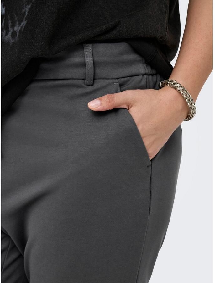 ONLY CARMAKOMA Joggingbroek CARGOLDTRASH LIFE CLASSIC PANT NOOS