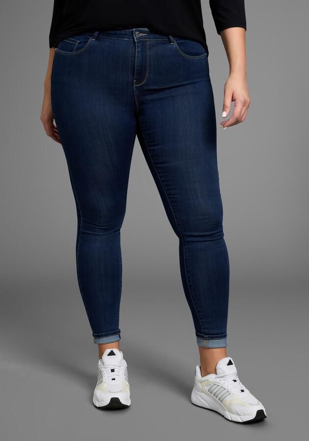 ONLY CARMAKOMA Skinny fit jeans CARTHUNDER PUSH UP REG SK JNS - Foto 6